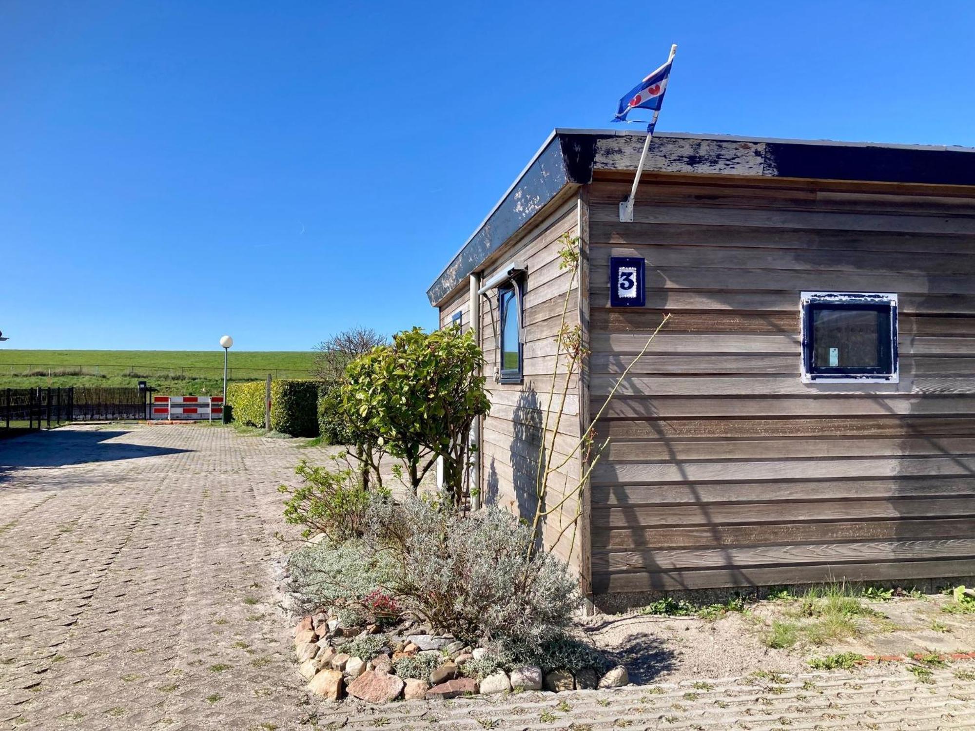 House Marijke With Winter Garden And Direct Access To The Lauwersmeer Anjum Exterior foto